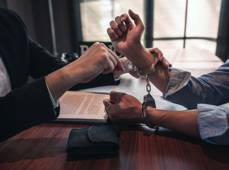 Youth criminal defence lawyer in Ontario